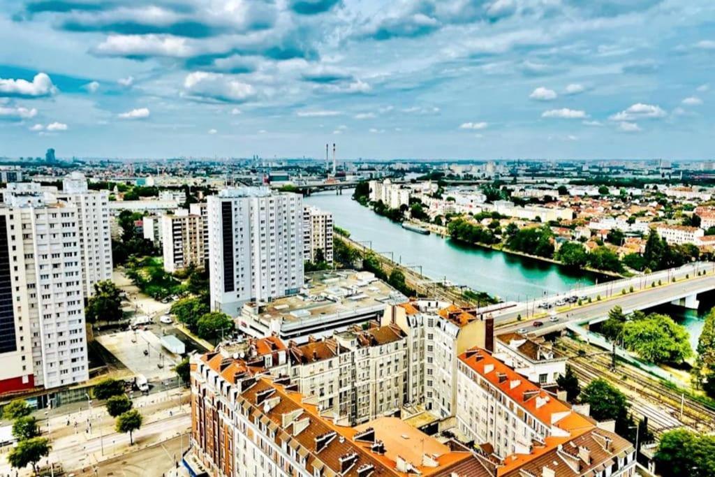 דירות שואזי-לה-רואה Ciel De Paris : Vue Tour Eiffel מראה חיצוני תמונה